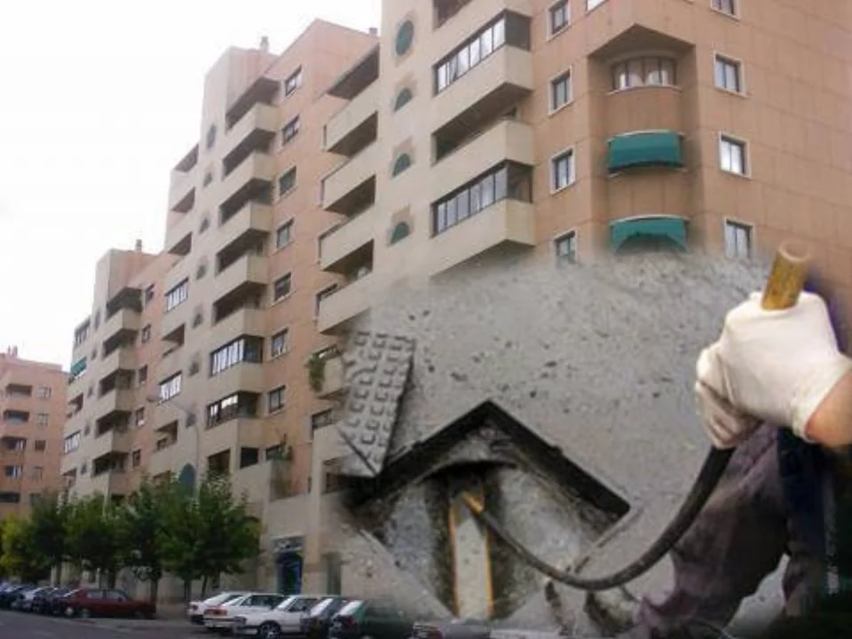 desattranco de alcantarillado de edificio