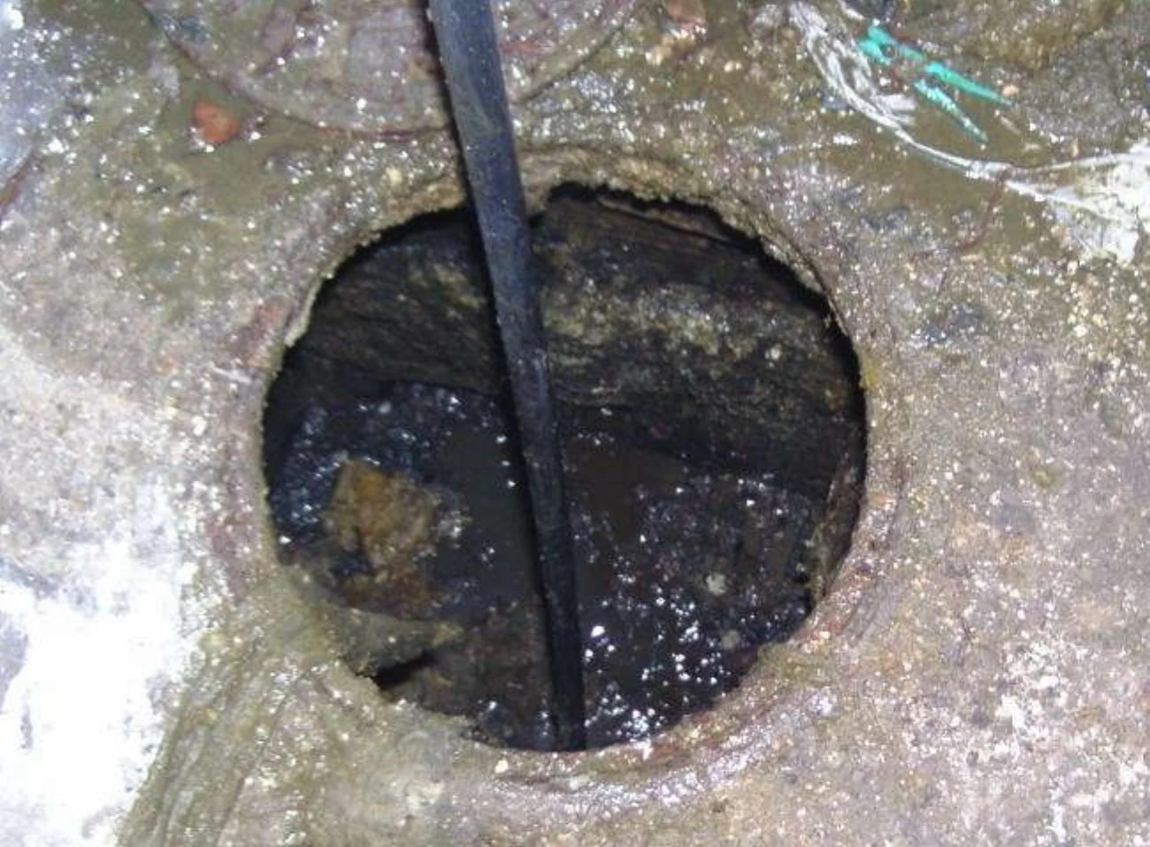 mantener tuberias y arquetas